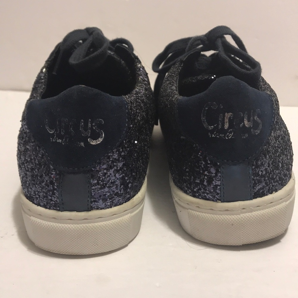 Sam Edelman - Picture 3 of 5